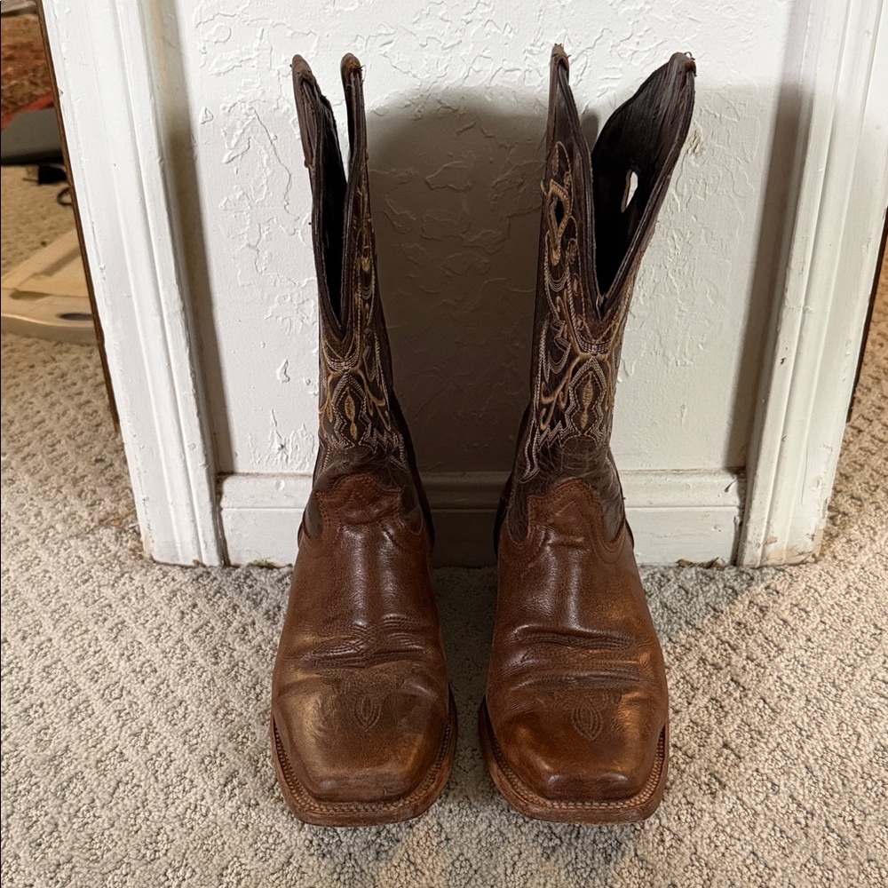 Women’s Brown Leather Cowboy Boots